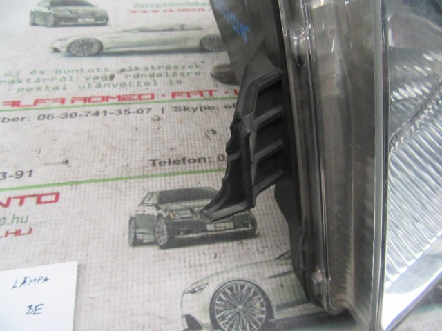 Fiat Panda II. 41690748 számú, bal első lámpa a képen látható sérüléssel