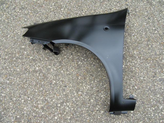 Fiat Punto III.  2003-2010 gyári új, bal első sárvédő 46849394