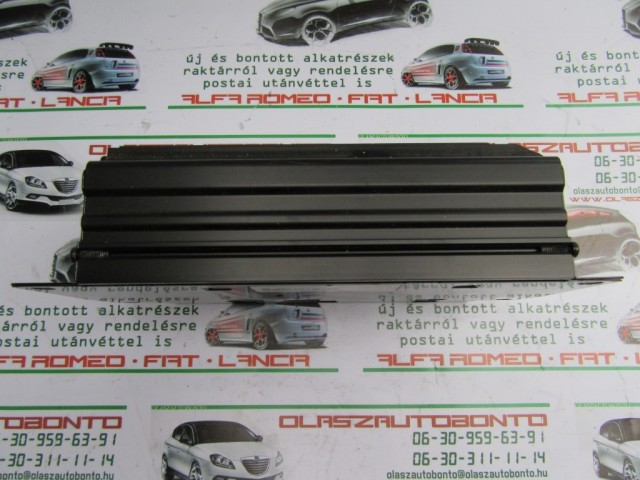 Alfa Romeo 147 5023914 számú erősítő