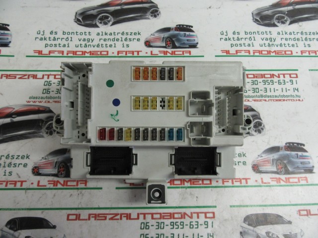 Alfa Romeo Giulietta 50519271 számú immobiliser doboz