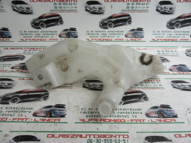 Fiat Idea/Lancia Musa 51707133 számú ablakmosó tartály