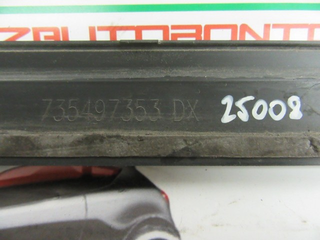 Fiat Punto Evo 735497353 számú, jobb hátsó díszcsík