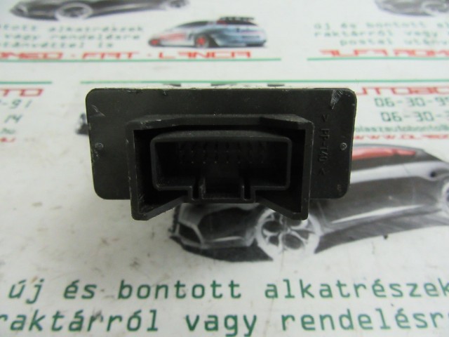 Alfa Romeo 156 60677249 számú elektronika 