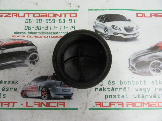 Fiat Qubo 735460869 számú levegő beömlő