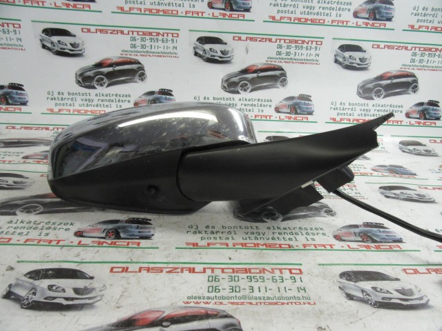 25330 Alfa Romeo Giulietta króm, jobb oldali visszapillantó tükör a képen látható sérüléssel