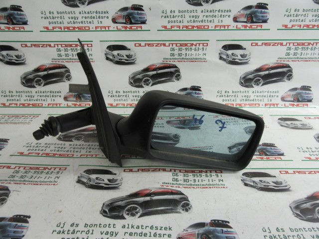 Alfa Romeo 146 matt fekete színű, manual , jobb oldali tükör