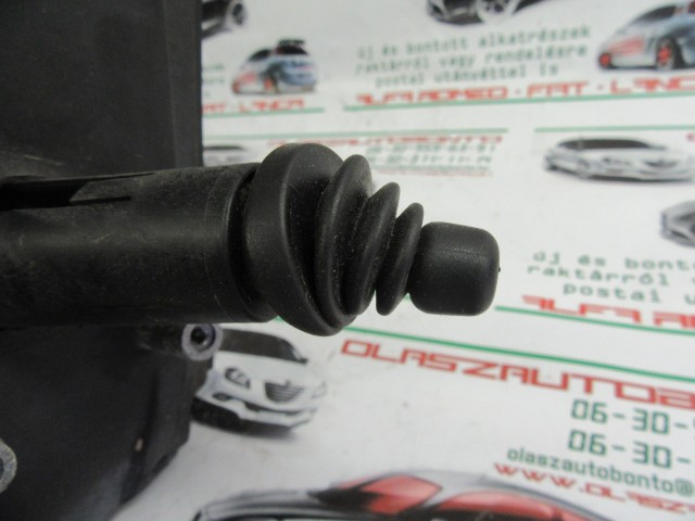 Alfa Romeo 146 matt fekete színű, manual , jobb oldali tükör