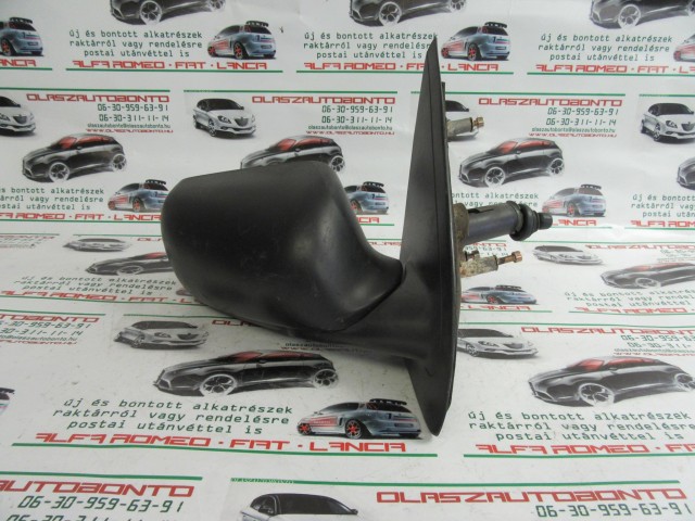 Alfa Romeo 146 matt fekete színű, manual , jobb oldali tükör