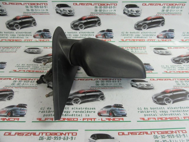 Alfa Romeo 146 matt fekete színű, manual , jobb oldali tükör