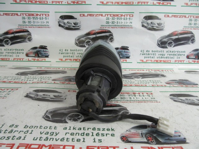 Fiat Punto II. III. kék színű, elektromos, jobb oldali tükör