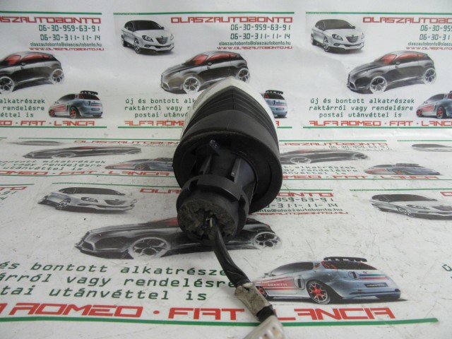 Fiat Punto II. III. fehér színű, elektromos, jobb oldali tükör