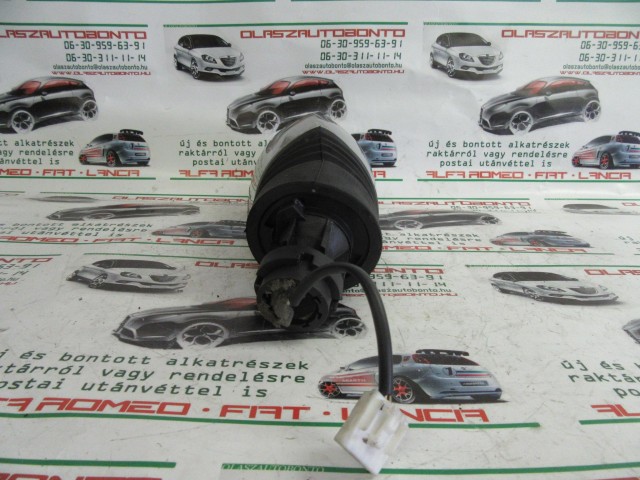 Fiat Punto II. III. ezüst színű, elektromos, jobb oldali tükör