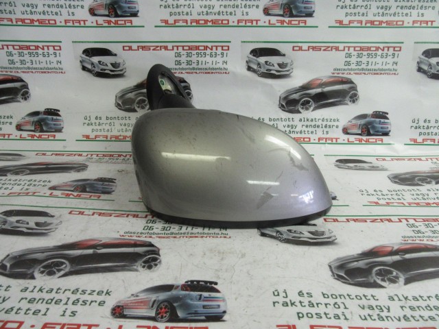 25736 Fiat Grande Punto 3 vezetékes ezüst színű, elektromos, jobb oldali tükör