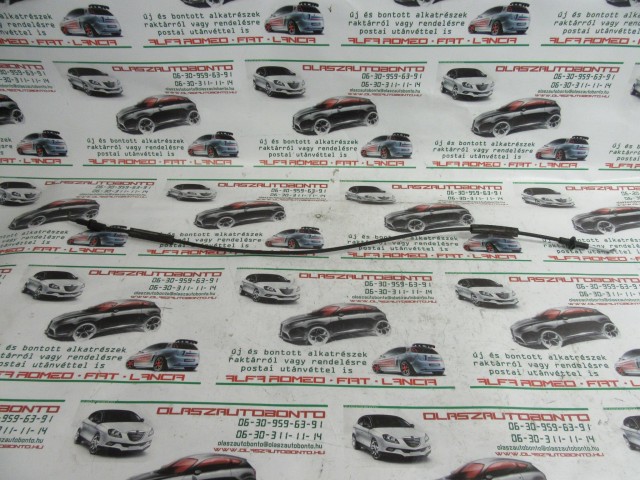 Fiat 500 zárszerkezet-belső kilincs közti jobb első bowden