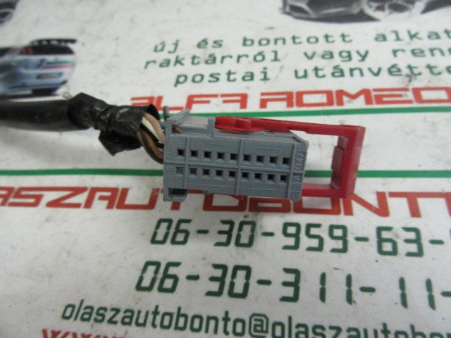 Fiat Croma sötét kék színű, elektromos, bal oldali tükör 9 vezetékes