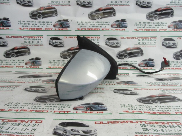 Fiat Stilo 3 ajtós világos kék  színű, elektromos, jobb oldali tükör