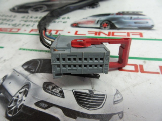 Fiat Stilo 3 ajtós világos kék  színű, elektromos, jobb oldali tükör