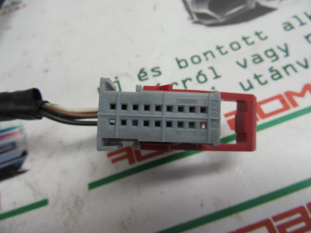 Fiat Stilo 5 ajtós,ezüst színű, elektromos, jobb oldali tükör