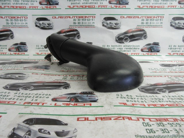 Fiat Multipla matt fekete színű, elektromos, jobb oldali tükör a képen látható sérüléssel