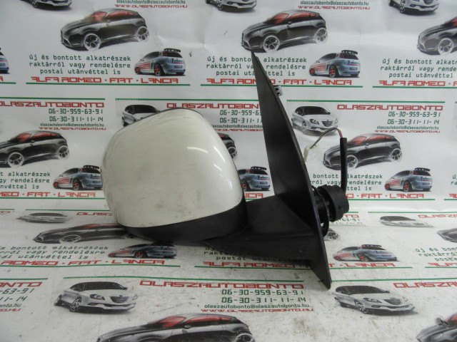 Fiat Panda II. fehér színű, elektromos, jobb oldali tükör