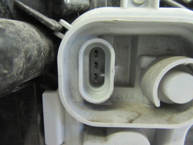 23529 Alfa Romeo Giulietta jobb hátsó külső lámpa a képen látható sérüléssel 50513612