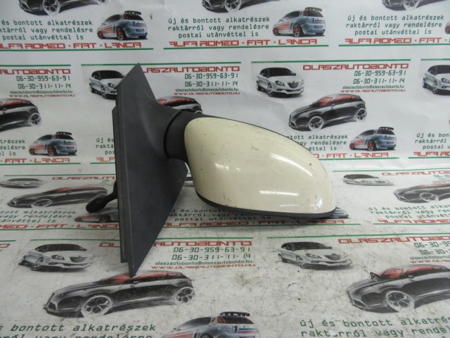 Lancia Ypsilon II. vaj színű, manual, jobb oldali tükör