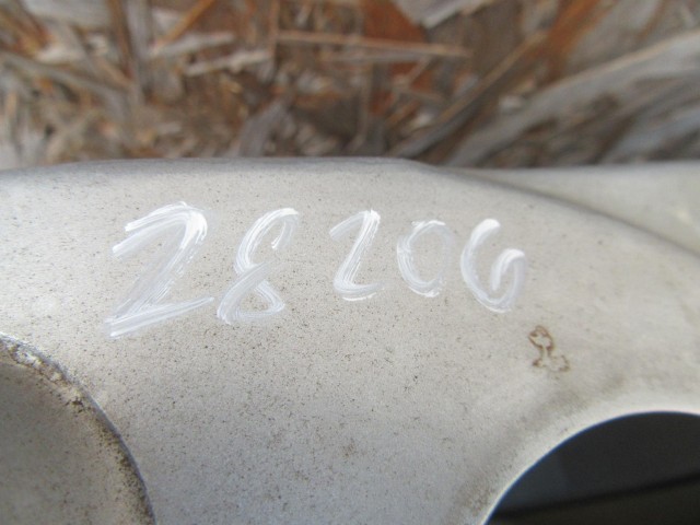 28206 Alfa Romeo 159 ezüst színű, jobb első ajtó 