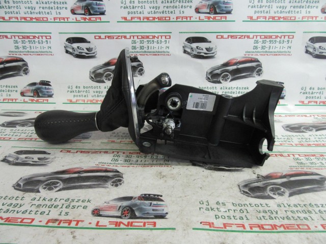 Abarth 500 váltókulissza 46314337