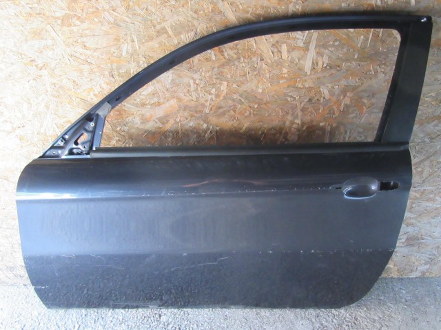 18866 Alfa Romeo 147 3 ajtós sötét kék színű, bal oldali ajtó 