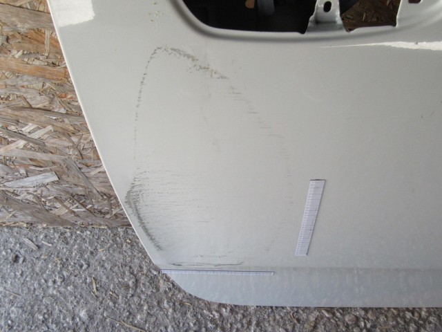 Ajtó18899 Fiat Grande Puntp/Punto Evo 3ajtós,fehér színű, jobb oldali ajtó a képen látható sérüléssel