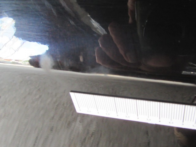 18975 Alfa Romeo Giulietta vulkán néró színű, jobb hátsó ajtó a képen látható sérüléssel