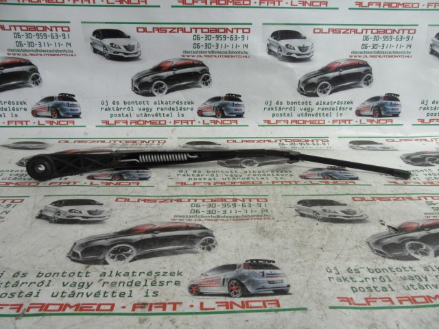Fiat Bravo/Brava/Marea 46528461 számú, bal első ablaktörlő kar