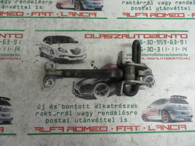 Fiat Stilo hátsó ajtóhatároló