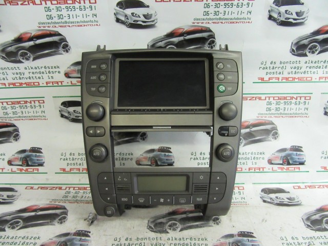 Lancia Thesis közép konzol kijelző/fűtés kapcsoló