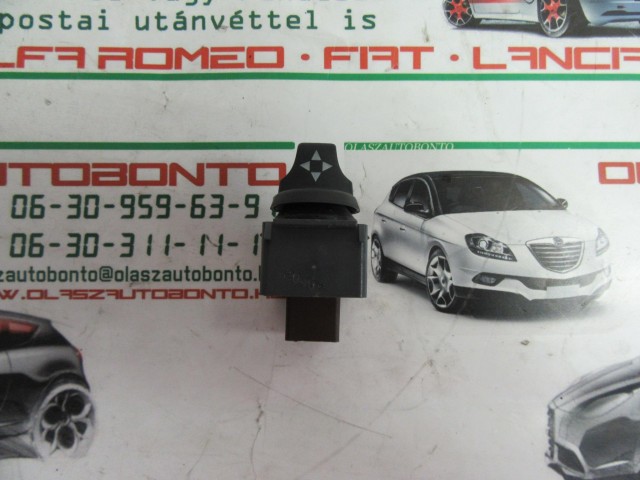 Kormány állító gomb