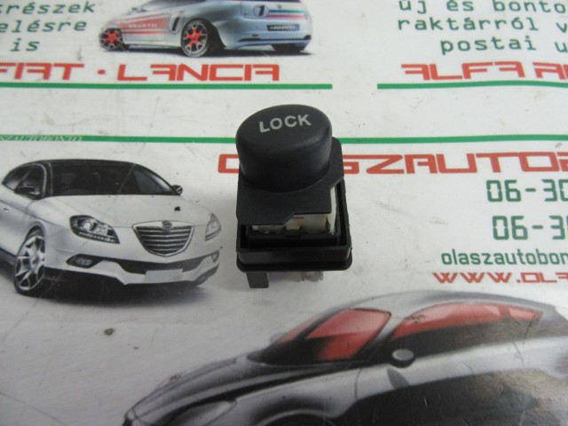 Fiat Marea ablakemelő blokkoló gomb