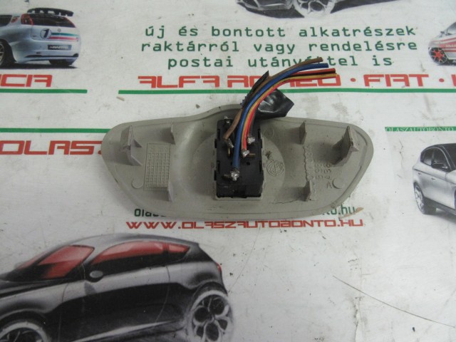 Alfa Romeo 156 156017034 számú, tető ablak kapcsoló