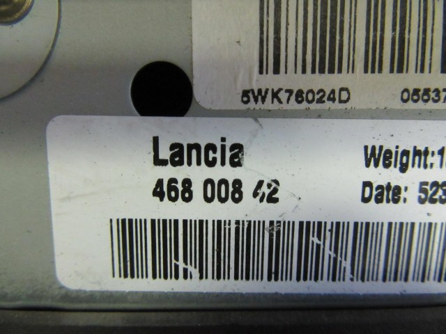 Lancia Lybra 46800842 számú, navigációs cd tár