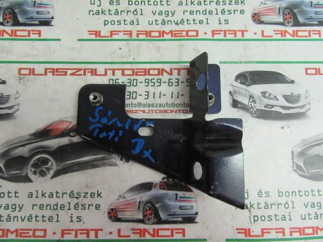 Fiat Croma jobb oldali sárvédő tartó