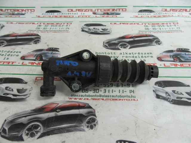 Alfa Romeo Mito 55183442 számú kuplung munkahenger