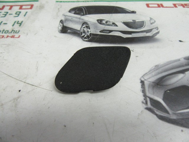 Fiat Punto Evo 1865373 számú, bal oldali csavar takaró