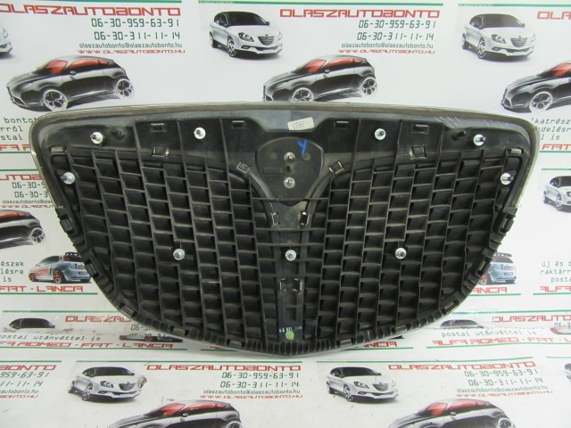 Lancia Musa 735349457 számú díszrács