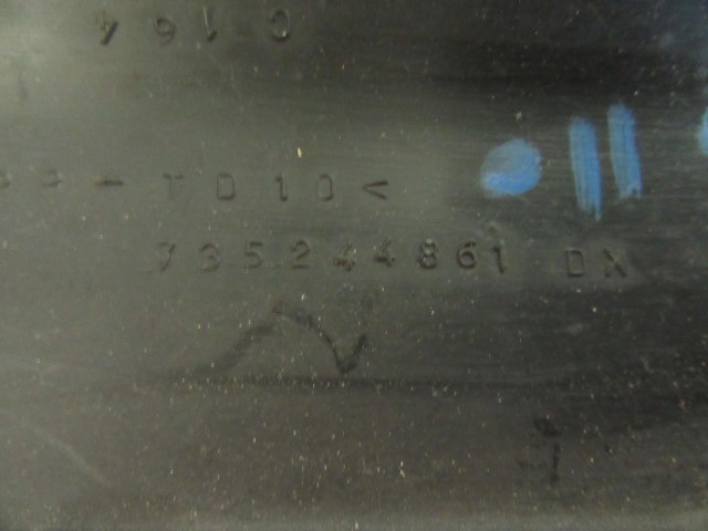 Fiat Punto II. 5 ajtós, 735244861 számú, jobb első díszcsík