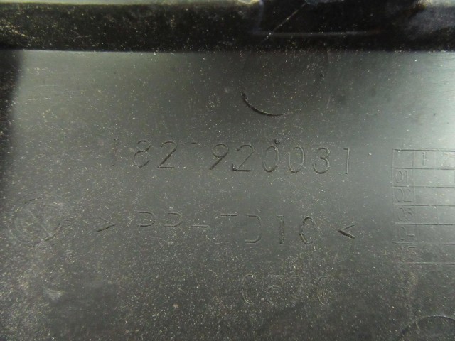 32437 Fiat Stilo 3 ajtós, jobb első díszcsík a képen látható sérüléssel 1821920031