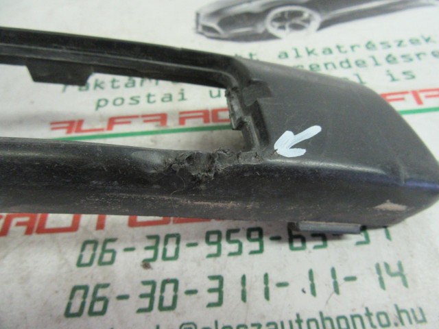 32444 Fiat Stilo 3 ajtós, jobb első díszcsík a képen látható sérüléssel 1821920031