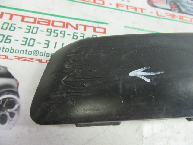 Fiat Stilo 3 ajtós, 1821920041 számú, bal első díszcsík a képen látható sérüléssel