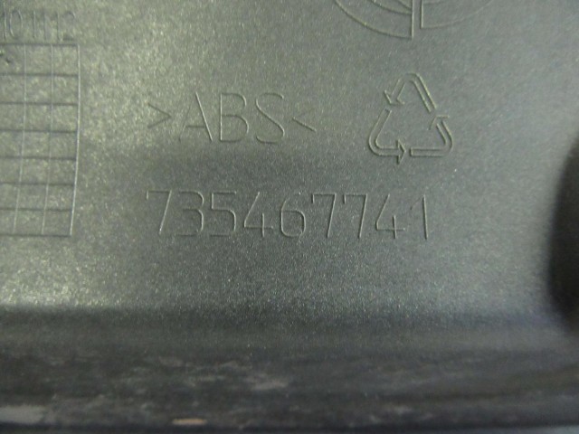 Fiat Idea 735467741 számú díszrács