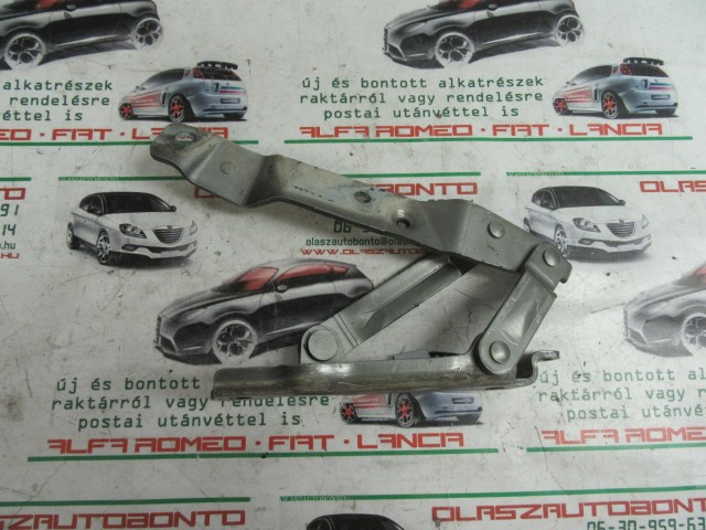 Alfa Romeo Brera szürke színű, bal oldali csomagtér ajtó zsanér