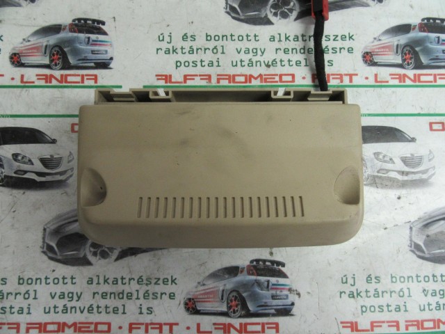 Alfa Romeo 159 156071799 számú funkció gombok