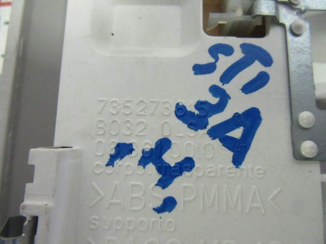 Fiat Stilo 735273815 számú, hátsó, belső világítás